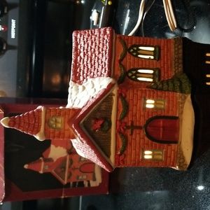 Vintage Christmas Village Lighted House TYBB5